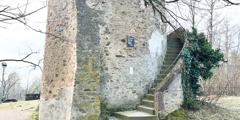 Zähringer Burg Aussentreppe