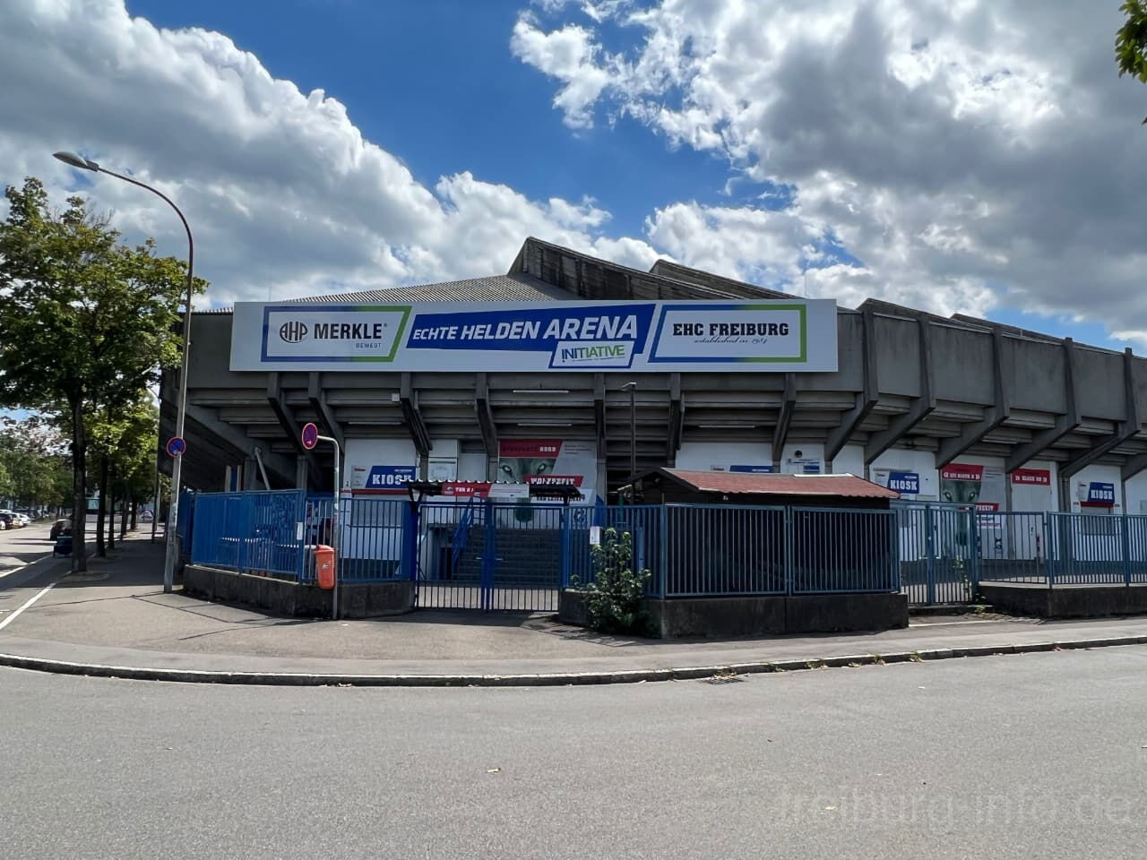 Franz-Siegel-Halle / Echte Helden Arena des EHC Freiburg