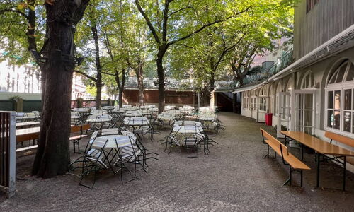 Biergarten der Hausbrauerei Feierling in Freiburg