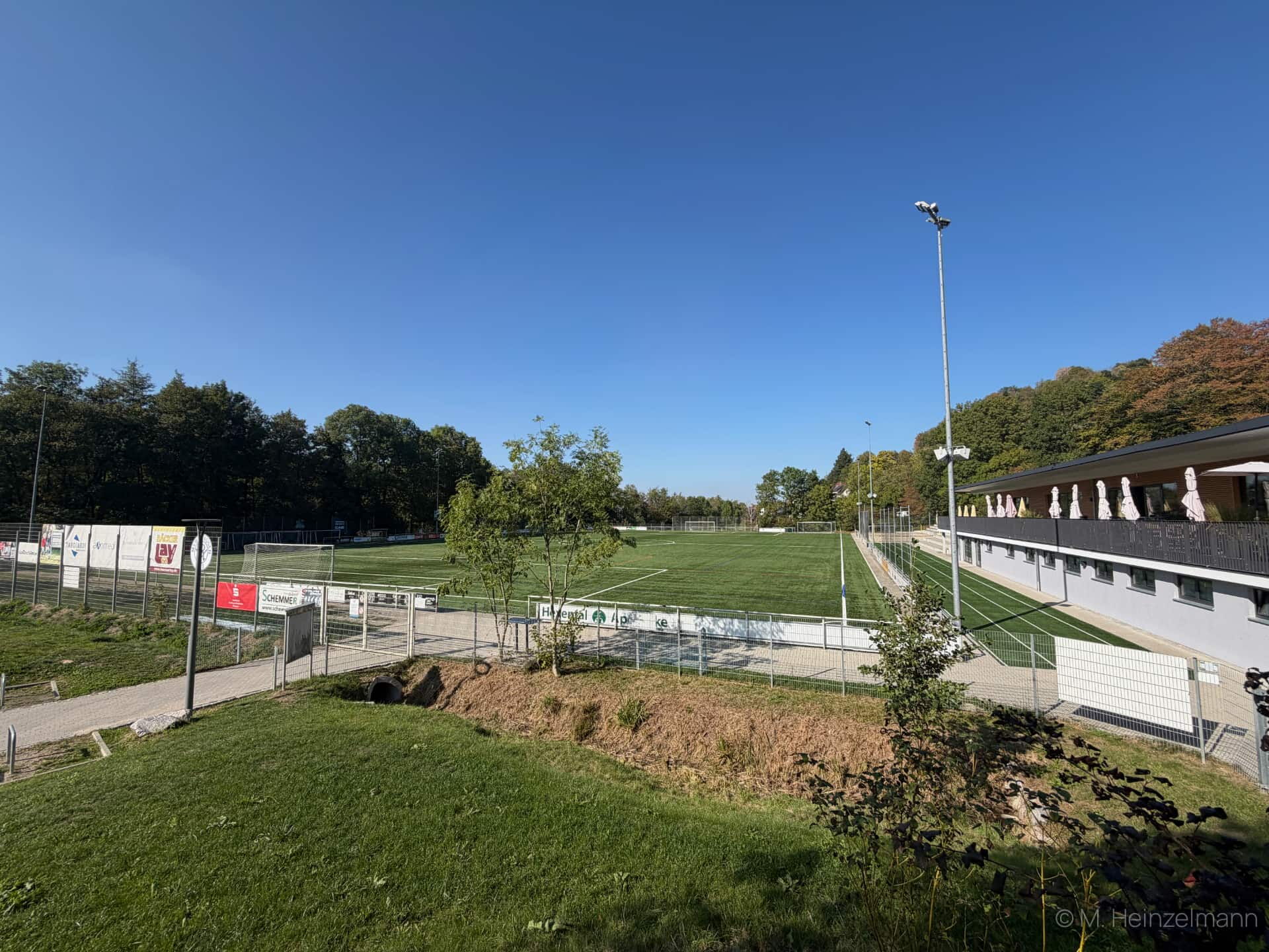 Sportpark Merzhausen unterer Kunstrasenfußballplatz