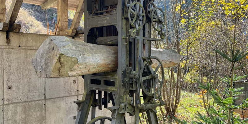 Alte Sägemaschine in der Ravennaschlucht