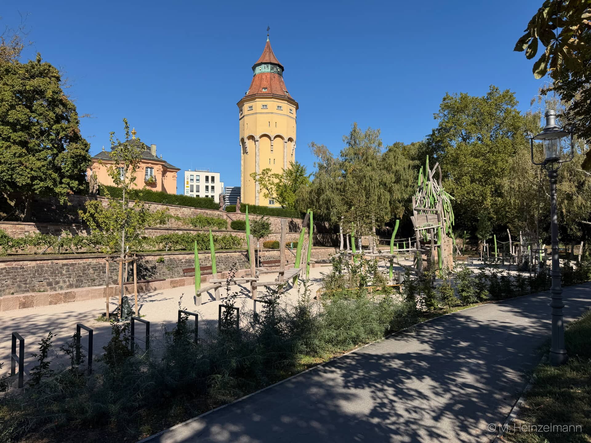 Spielplatz Pagodenburg im Murgpark Rastatt