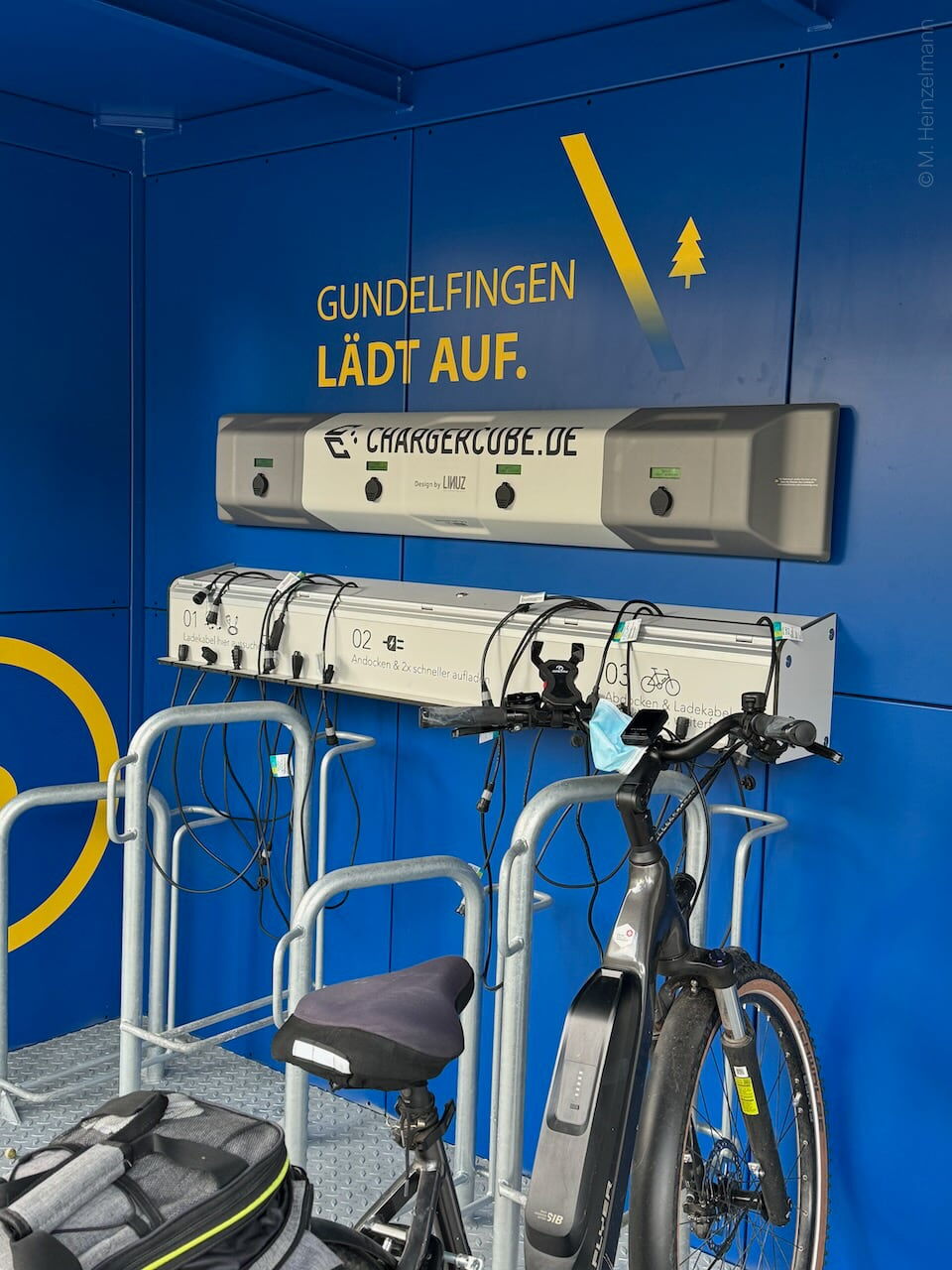 E-Bike-Ladestation in der Ortsmitte der Gemeinde Gundelfingen