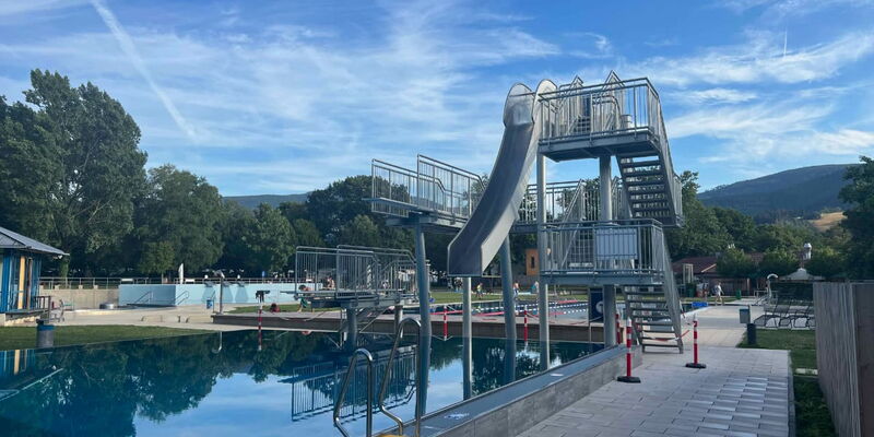 Flugrutsche im Dreisambad Kirchzarten