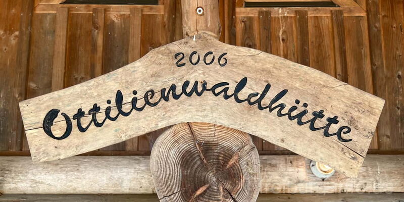 Ottilienwaldhütte Logo